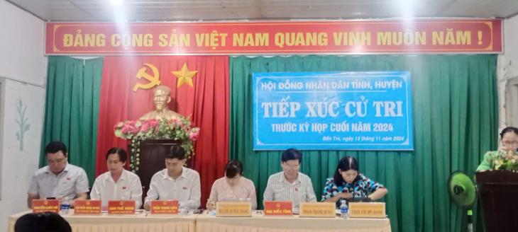  ĐẠI BIỂU HỘI ĐỒNG NHÂN DÂN TỈNH, HỘI ĐỒNG NHÂN DÂN HUYỆN TIẾP XÚC CỬ TRI XÃ THỪA ĐỨC TRƯỚC KỲ HỌP CUỐI NĂM 2024 